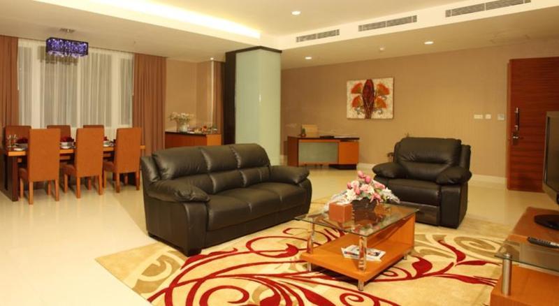 Swiss-Belhotel Kendari Eksteriør billede